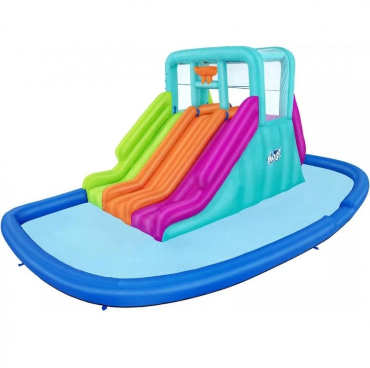 Slide and splash water park